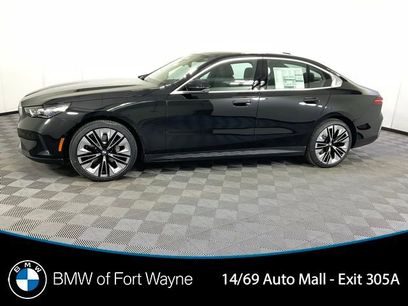 New 2025 BMW 530i xDrive w/ Premium Package