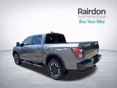 Used 2021 Nissan Titan PRO-4X w/ Pro-4x Convenience Package AWD/4WD image 5