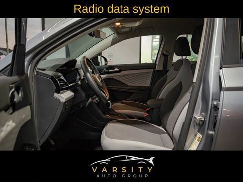 Used 2024 Volkswagen Taos S image 9