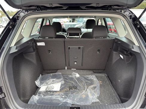 New 2026 Volkswagen Taos S image 11