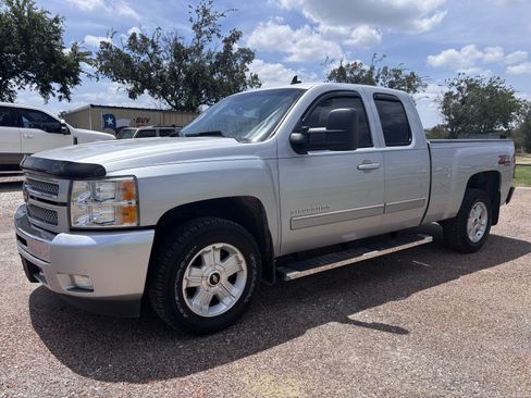 Used 2012 Chevrolet Silverado 1500 LT w/ All-Star Edition AWD/4WD image 1