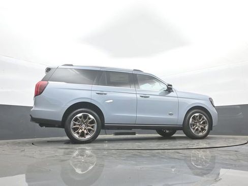 New 2026 Ford Expedition King Ranch image 38