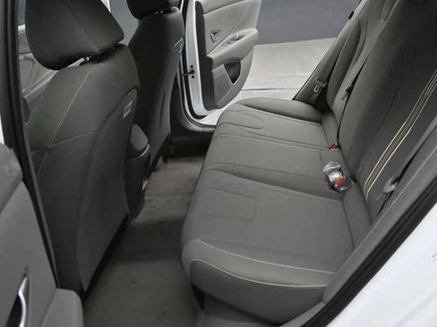 New 2026 Hyundai Elantra Sport image 15