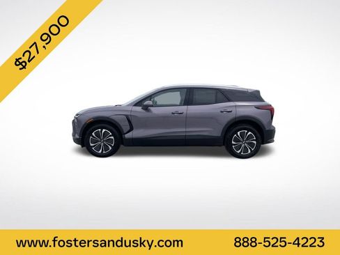 Used 2024 Chevrolet Blazer EV LT AWD/4WD image 2