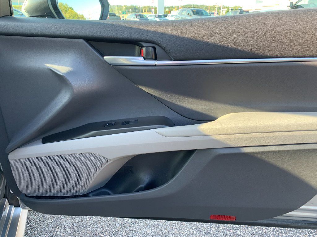 Used 2024 Toyota Camry LE FWD image 19