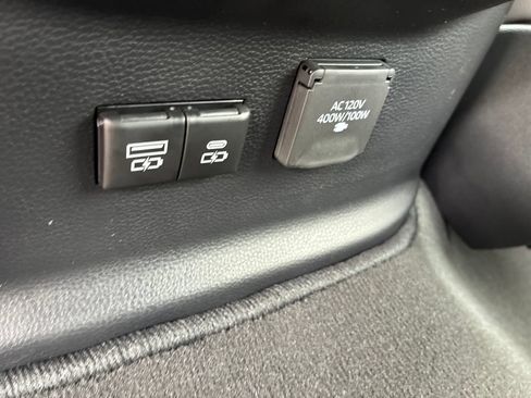 New 2026 Toyota Tundra Limited AWD/4WD image 47
