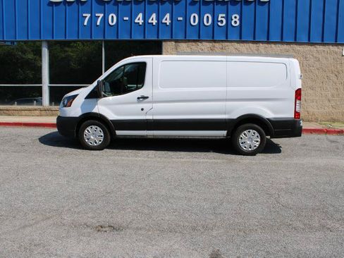 Used 2021 Ford Transit 150 Low Roof w/ Upfitter Package RWD image 17