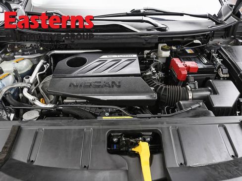 Used 2023 Nissan Rogue SV AWD/4WD image 7