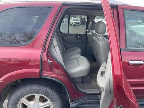 Used 2007 Buick Rainier CXL image 28