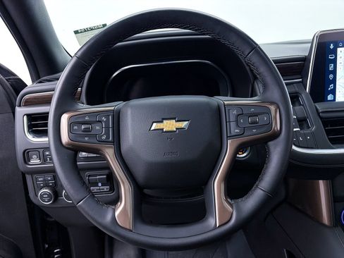 Used 2024 Chevrolet Suburban High Country AWD/4WD image 49