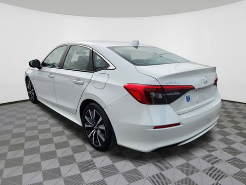 Certified 2023 Honda Civic EX image 3