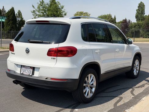 Used 2017 Volkswagen Tiguan Wolfsburg Edition FWD image 5
