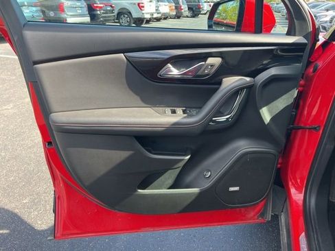 Used 2023 Chevrolet Blazer RS image 30