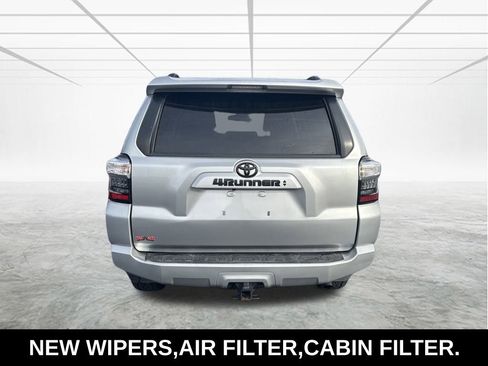 Used 2020 Toyota 4Runner SR5 Premium image 6