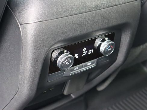 New 2025 Buick Enclave Preferred w/ Power Package image 19