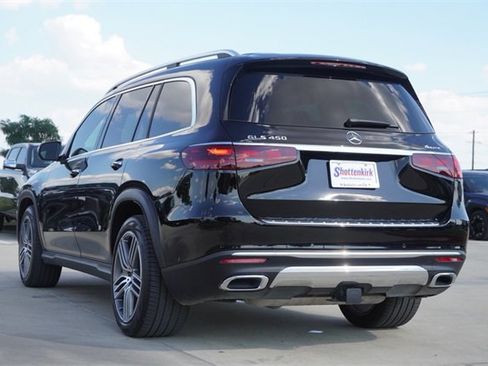 Used 2025 Mercedes-Benz GLS 450 4MATIC image 7