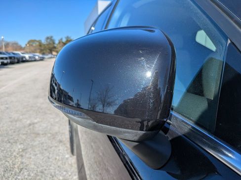 Certified 2022 Volvo XC40 T4 Inscription w/ Advanced Package image 12