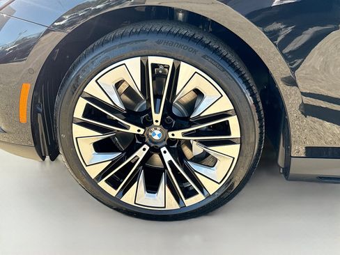 New 2026 BMW 530i RWD image 42