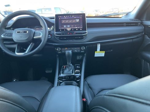 New 2026 Jeep Compass Limited image 17