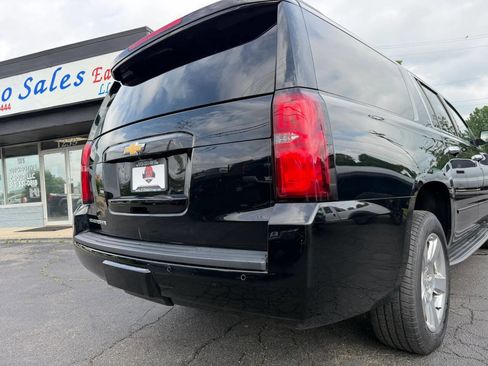 Used 2017 Chevrolet Suburban LT AWD/4WD image 79