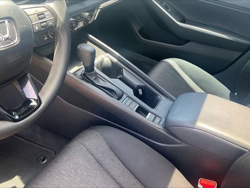 Used 2024 Honda Accord EX image 14