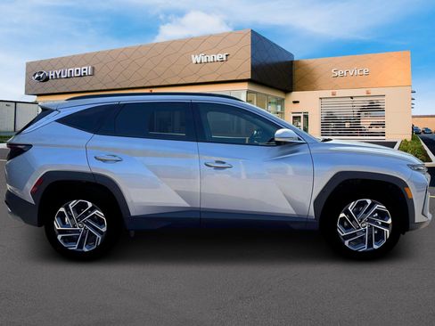 New 2026 Hyundai Tucson Limited AWD/4WD image 9