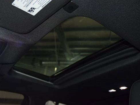 Used 2024 Chevrolet Silverado 2500 High Country w/ High Country Premium Package image 55