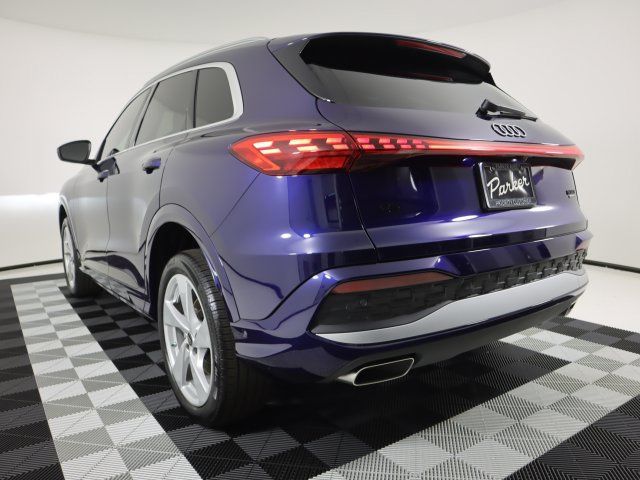 Certified 2025 Audi Q5 Premium Plus w/ Premium Plus AWD/4WD image 3