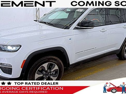 Used 2022 Jeep Grand Cherokee Limited 4xe w/ Luxury Tech Group II AWD/4WD image 1