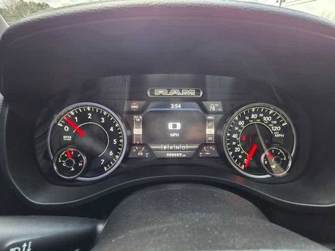 Used 2020 RAM 1500 Laramie image 18