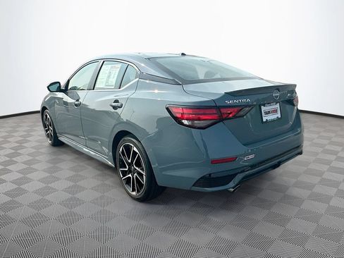 Used 2024 Nissan Sentra SR FWD image 7