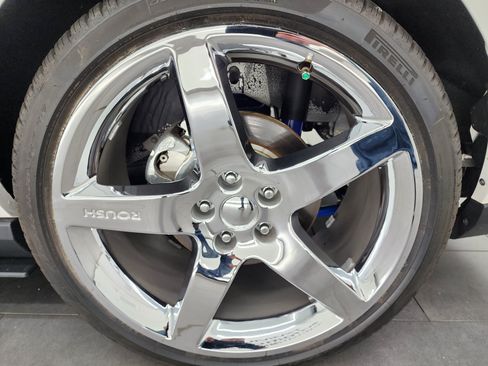 Used 2011 Ford Mustang GT Premium w/ Security Pkg RWD image 51