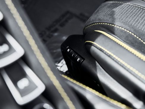 Used 2021 McLaren 720S Luxury RWD image 36