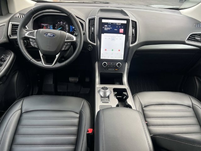 Certified 2024 Ford Edge SEL w/ Convenience Package AWD/4WD image 14
