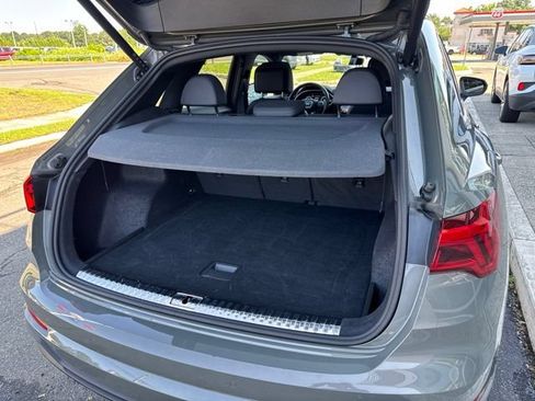 Used 2025 Audi Q3 2.0T Premium AWD/4WD image 23