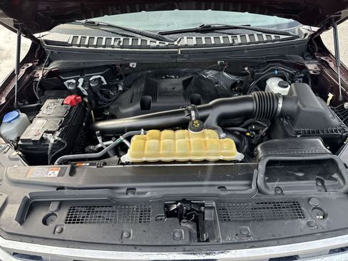 Used 2020 Ford Expedition XLT AWD/4WD image 21