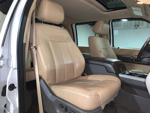 Used 2015 Ford F350 Lariat w/ Lariat Ultimate Package AWD/4WD image 35
