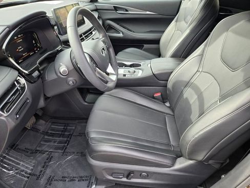 Used 2026 INFINITI QX60 Luxe w/ Cargo Package FWD image 10