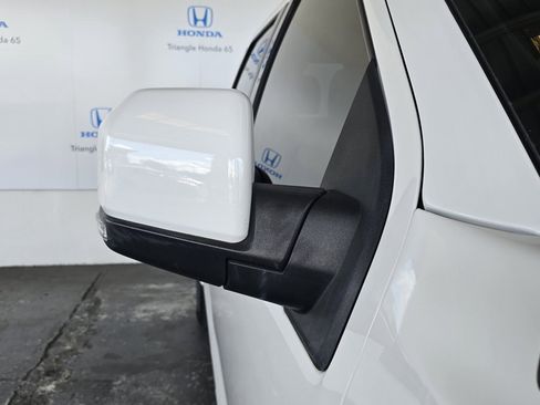 Used 2020 Ford F150 Lariat image 38