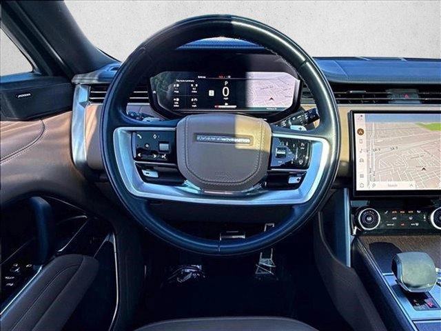 Used 2023 Land Rover Range Rover SE AWD/4WD image 7