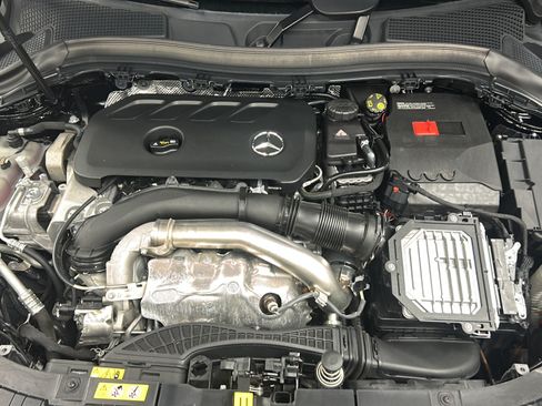 Used 2025 Mercedes-Benz GLA 250 image 31