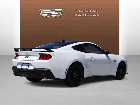 Used 2024 Ford Mustang GT Premium w/ GT Performance Package image 5