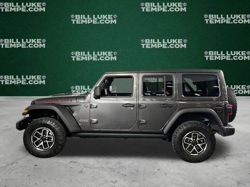 Used 2025 Jeep Wrangler Unlimited Rubicon image 9