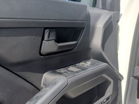 New 2026 Toyota Tacoma SR5 AWD/4WD image 11