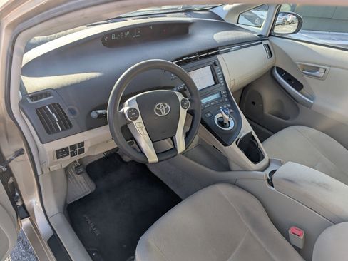 Used 2010 Toyota Prius Two image 14