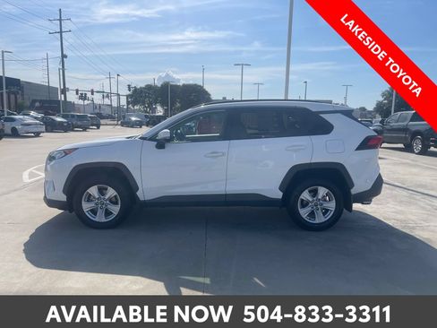 Certified 2020 Toyota RAV4 XLE w/ Convenience Package FWD image 2