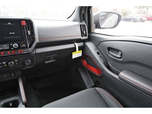 New 2026 Nissan Frontier Pro-X w/ Pro-X Convenience Package image 10