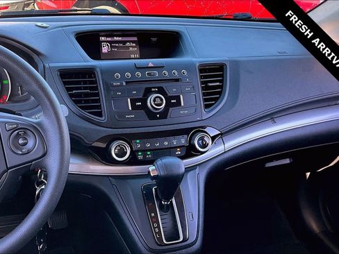 Used 2015 Honda CR-V LX image 9