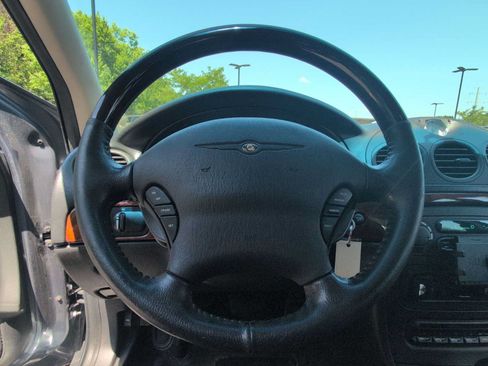 Used 2001 Chrysler 300M FWD image 23