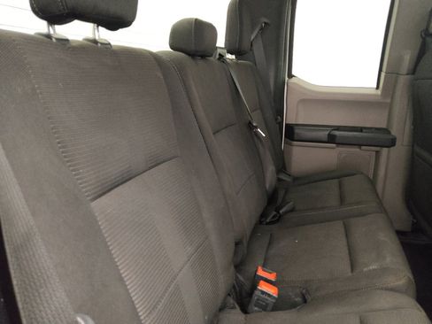 Used 2018 Ford F150 XL w/ Equipment Group 101A Mid AWD/4WD image 19